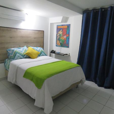 Serenade Lodging Rooms 파나마시티 외부 사진